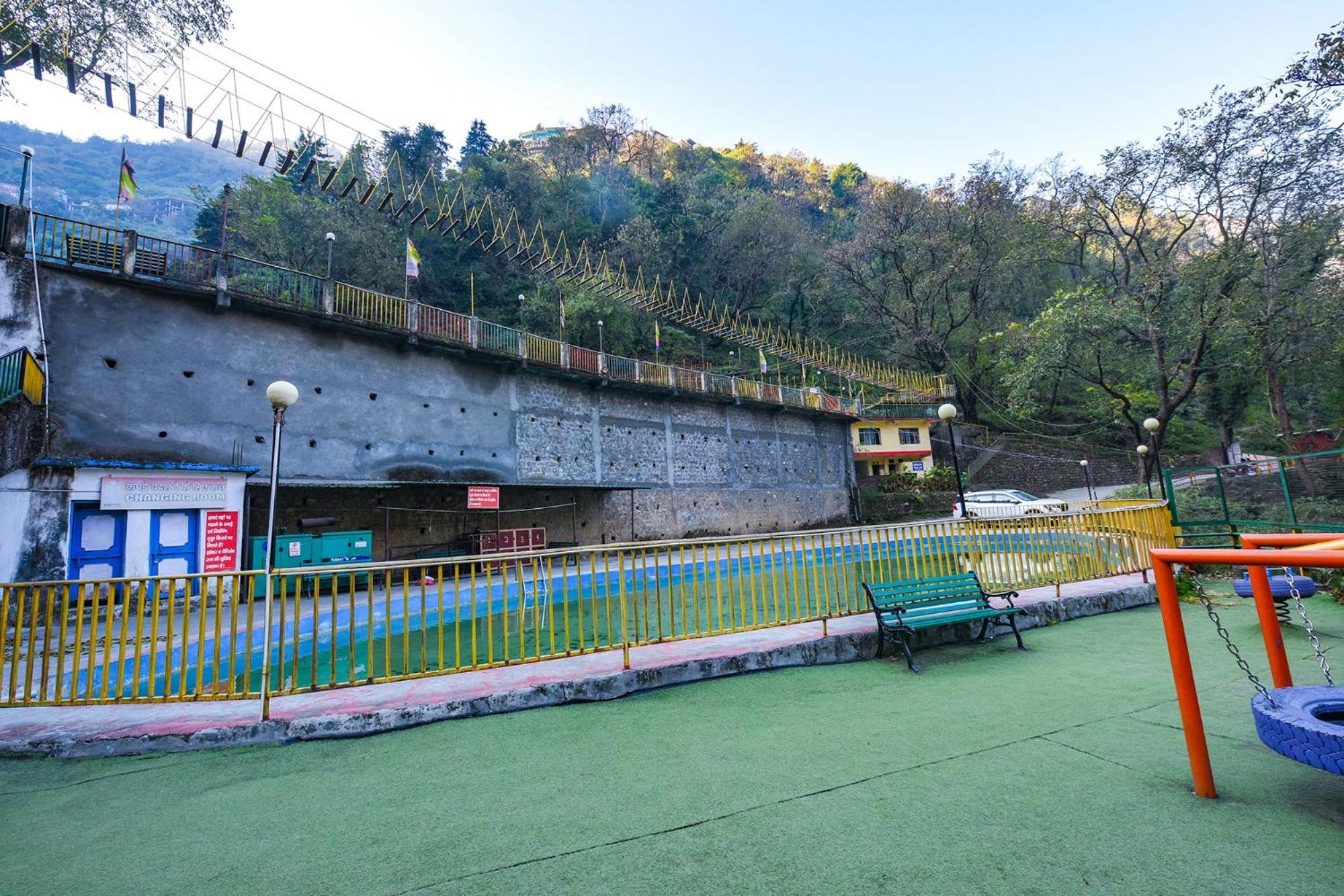 Fabhotel Kempty Lake Resort Mussoorie Eksteriør billede